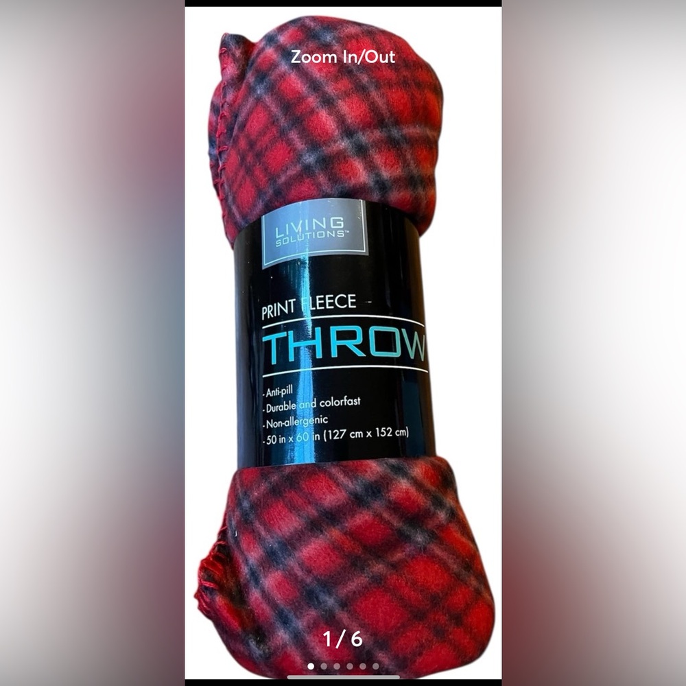 NWT Living Solutions Red and Black Fleece Throw